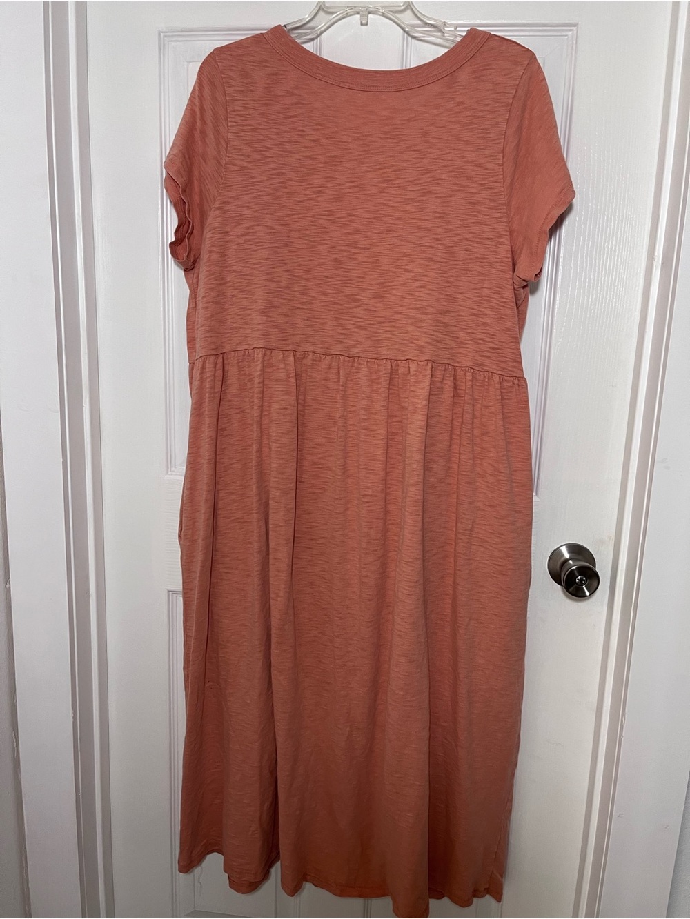 Universal Thread Soft Scoop Neck Tee Dress in Pale Rust - Picture 2 of 4